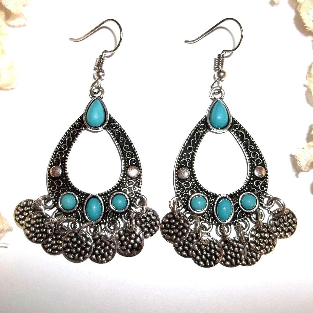 Chandelier Earring Turquoise Blue and Silver Dangle Drop Southwestern Style A882
